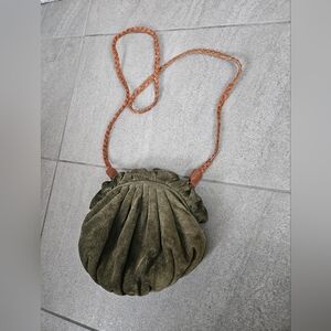 Suede shoulder bag (removable strap)